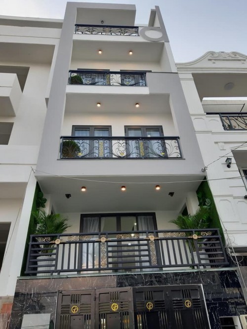 Bán Nhà 153/ Nguyễn Thượng Hiền Phường 6 Quận Bình Thạnh DT 4x16.5m 5 Tầng Giá 9 Tỷ TL