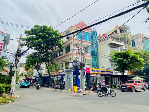 Cần Bán Nhà 92-94 Võ Oanh phường 25 Quận Bình Thạnh