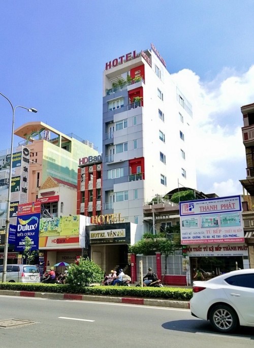 Covid bán biệt thự sân vườn đường Nguyễn Văn Trỗi Quận Phú Nhuận DT 15x25m giá 57 tỷ