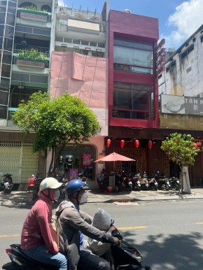 Cần Bán Nhà 166 Nguyễn Trãi Phường Bến Thành Quận 1