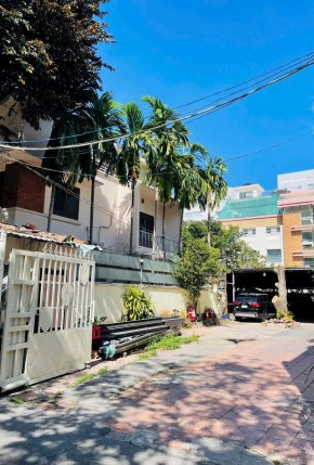Cần Bán Nhà 232Bis Võ Thị Sáu Phường 7 Quận 3