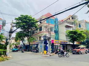 Cần Bán Nhà 92-94 Võ Oanh phường 25 Quận Bình Thạnh